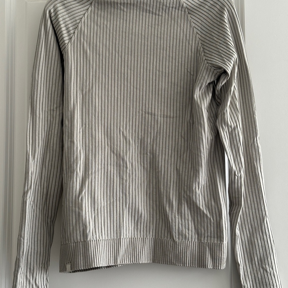 Lululemon Rest Less Pullover - image 3